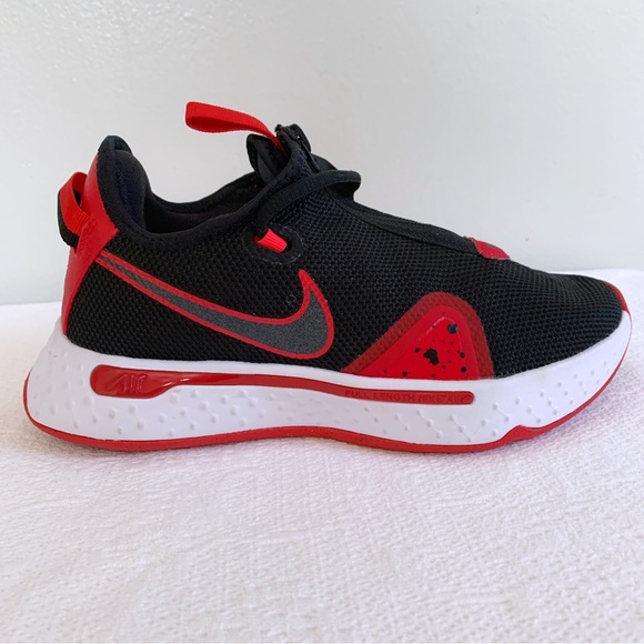 Nike Air PG 4 Basketball Athletic Shoes - Picture 7 of 16